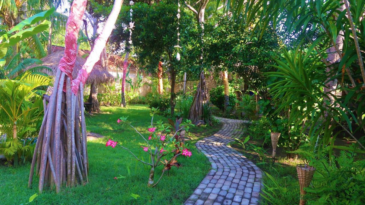 Utopia Gili Air Exterior photo