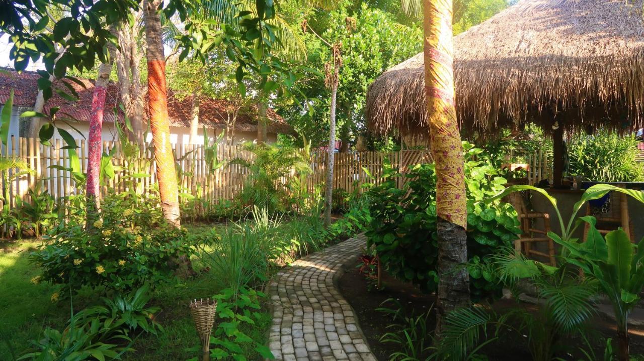Utopia Gili Air Exterior photo