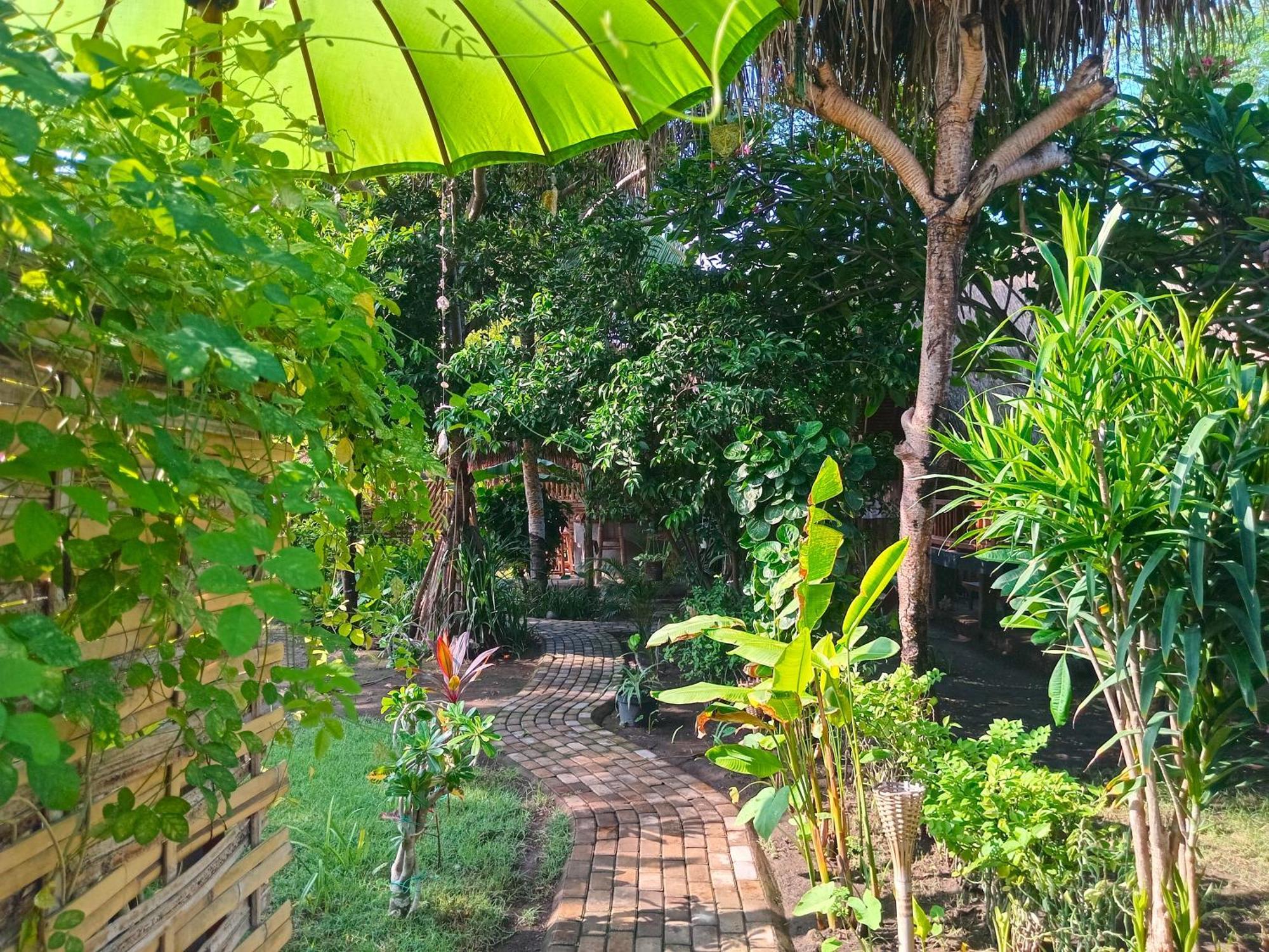Utopia Gili Air Exterior photo