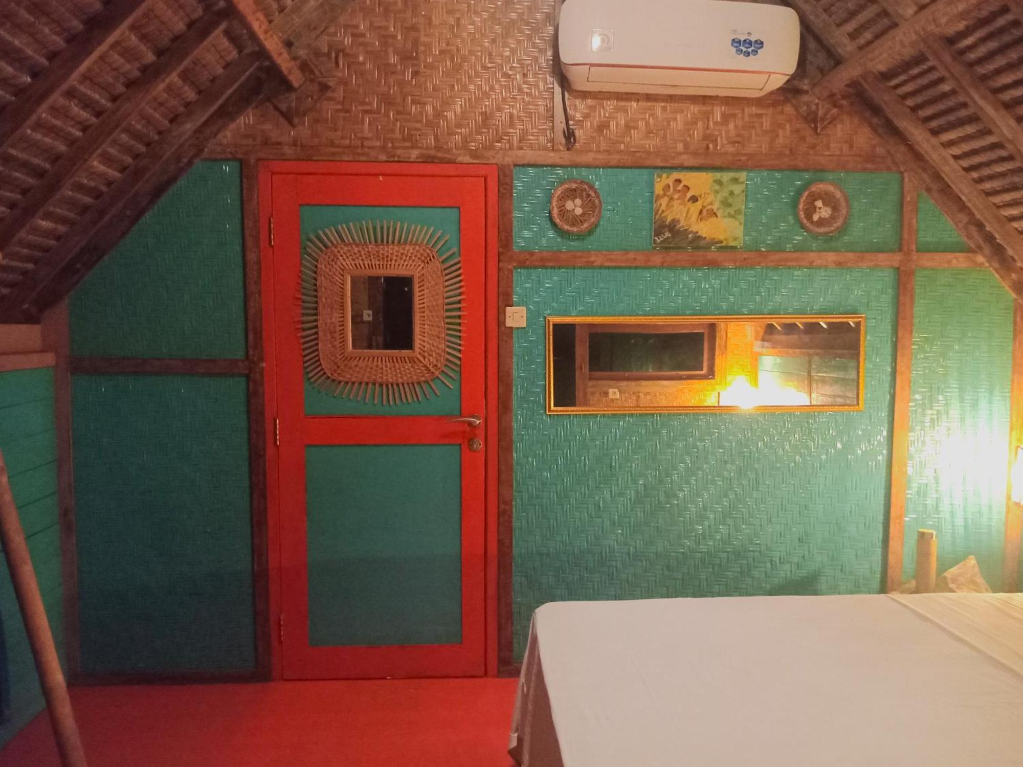 Utopia Gili Air Room photo