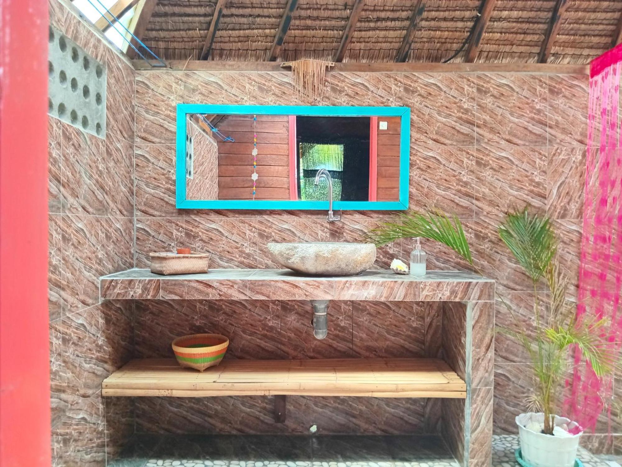 Utopia Gili Air Exterior photo